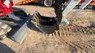 2025 TAKEUCHI 24" Bucket Takeuchi