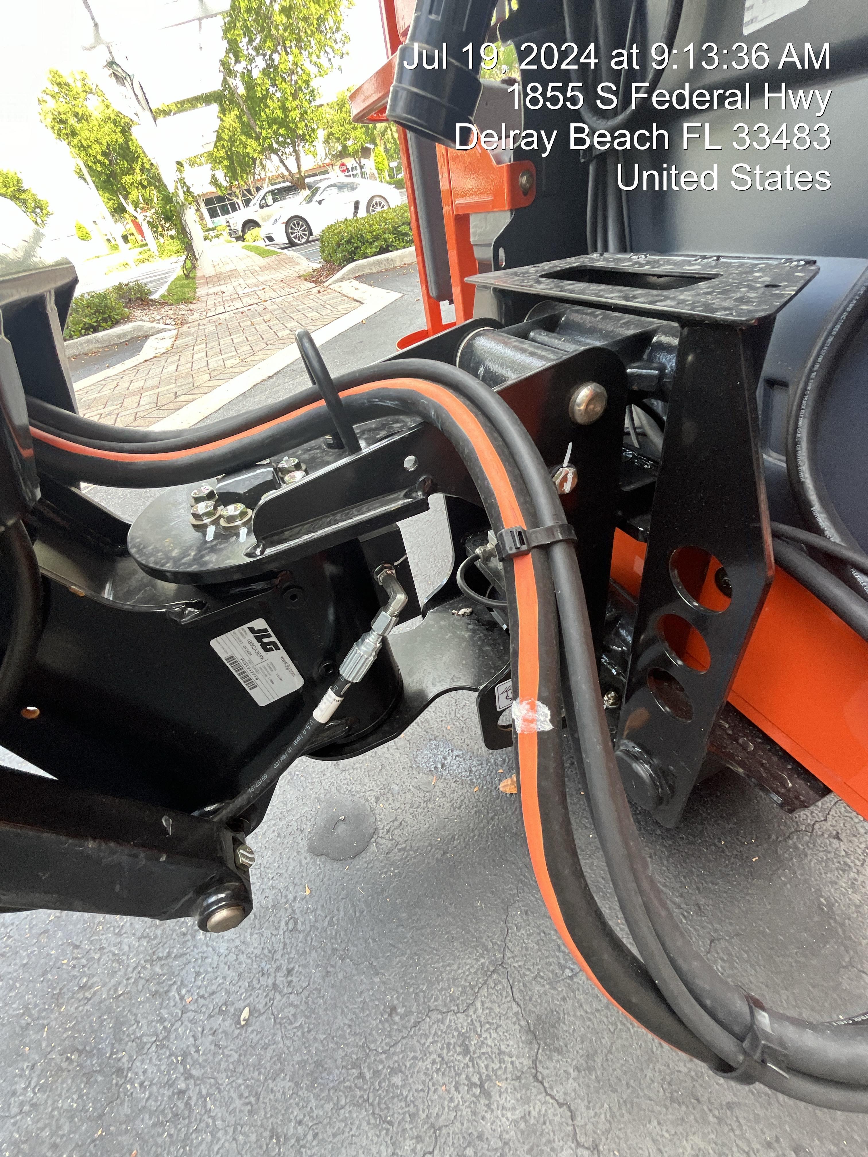 2024 JLG 450AJ