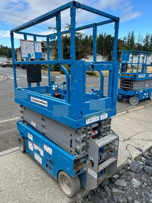 2020 Genie GS-1930 Solid Non Marking Tires, Beacon, Folding rails with half height swing gate, 800W Inverter