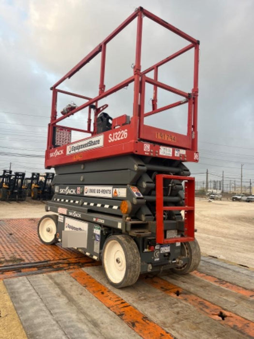 2021 SKYJACK SJ3226