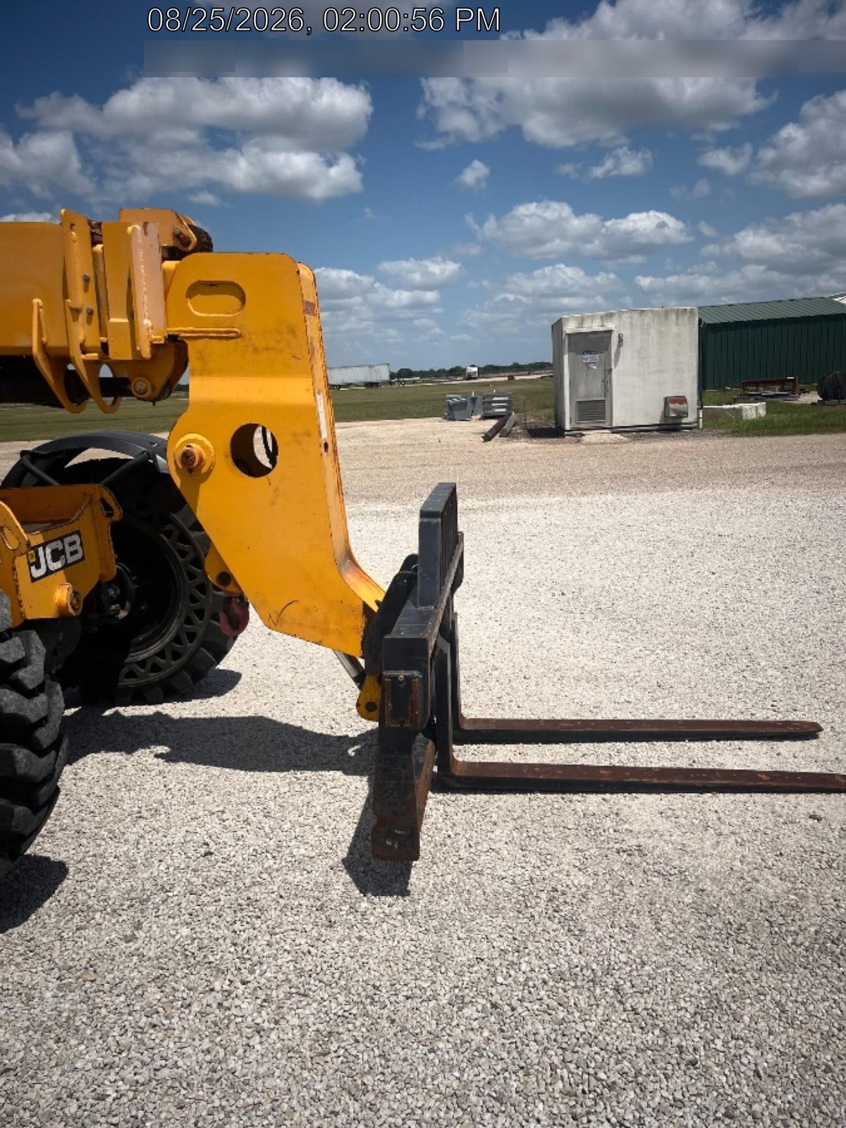 2019 JCB 509-42 JCB 509-42 Enclosed Cab, 74 HP, Solid Tires, Worklights, Beacon, Aux Hydraulics, Lifting Eye w/60" Carriage/60" Forks