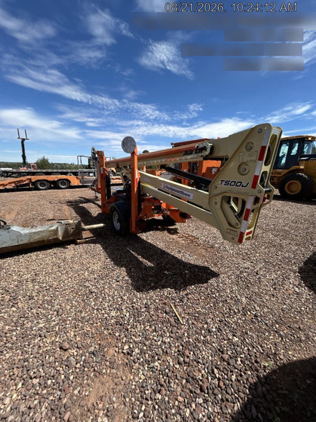 2021 JLG T500J