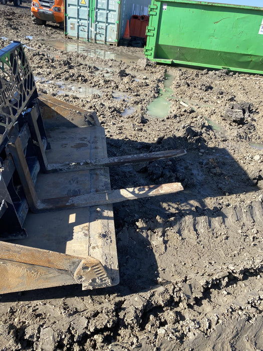 2022 PALADIN 48" Pallet Forks - Paladin