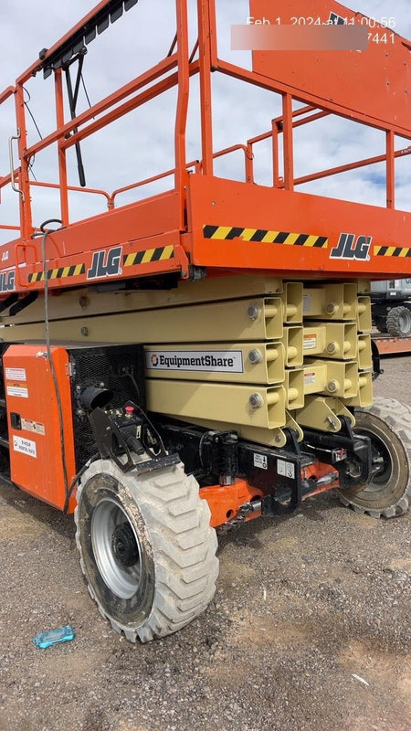 2021 JLG 430LRT