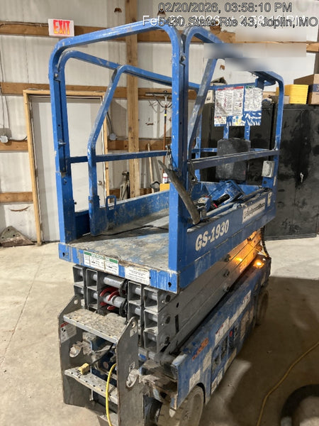 2019 Genie GS-1930 Fixed Rails with Chain Entry