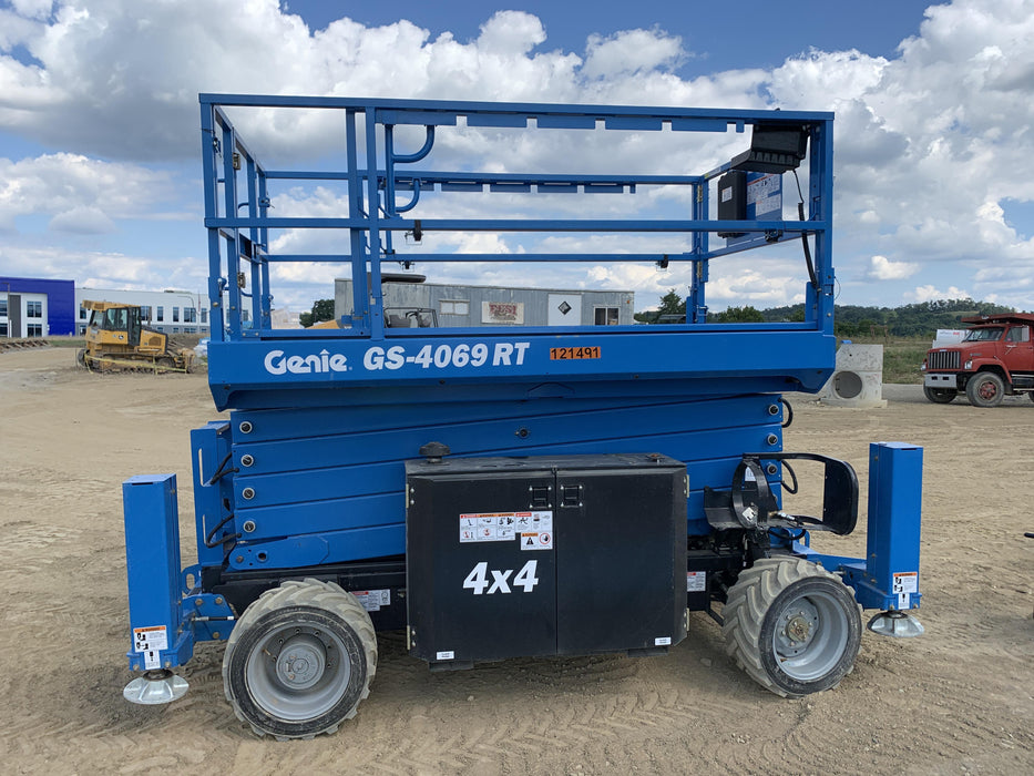 2020 GENIE GS-4069 RT