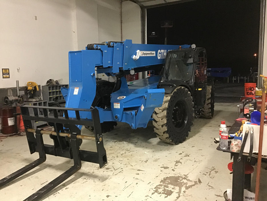 2019 GENIE GTH-1056