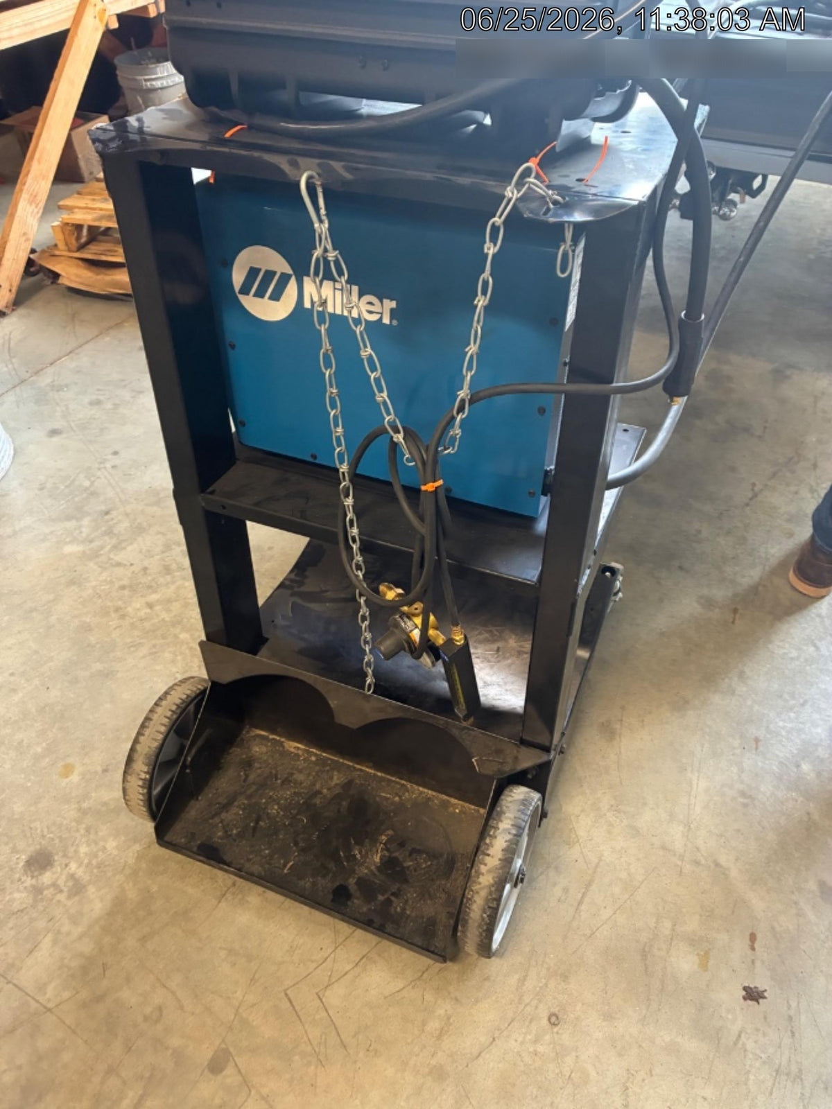 2023 MILLER ELECTRIC XR-AlumaFeed