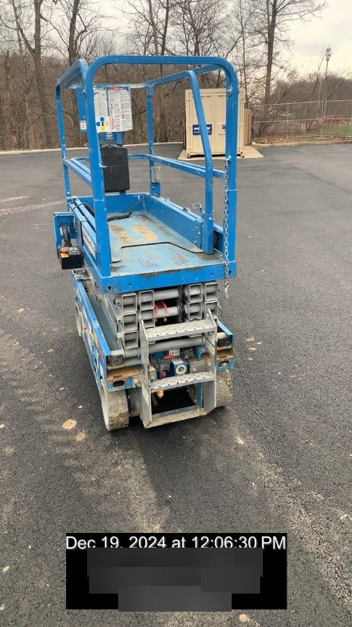 2019 Genie GS-1930 Fixed Rails with Chain Entry