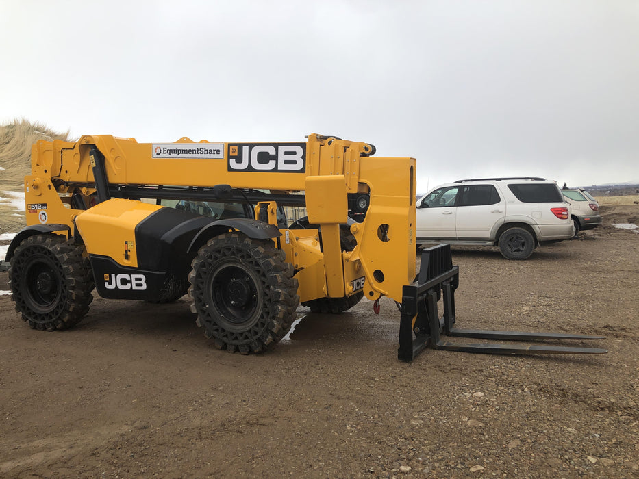 2019 JCB 512-56 Cab/Heat/Air, 109 HP, Solid Tires, STD Worklight, Beacon, Aux Hydraulics, Lifting Eye, Back up Alarm w/66" Carriage/60" Forks