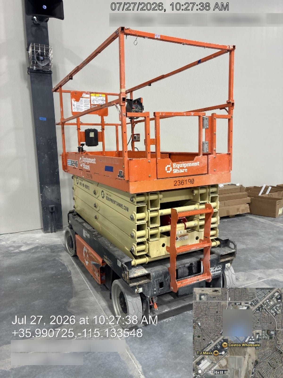 2022 JLG ES3246