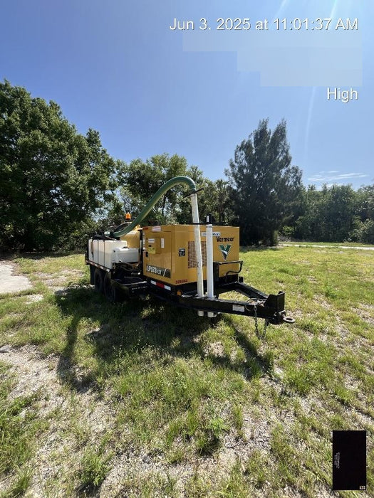 2022 VAC-TRON LP573XDT