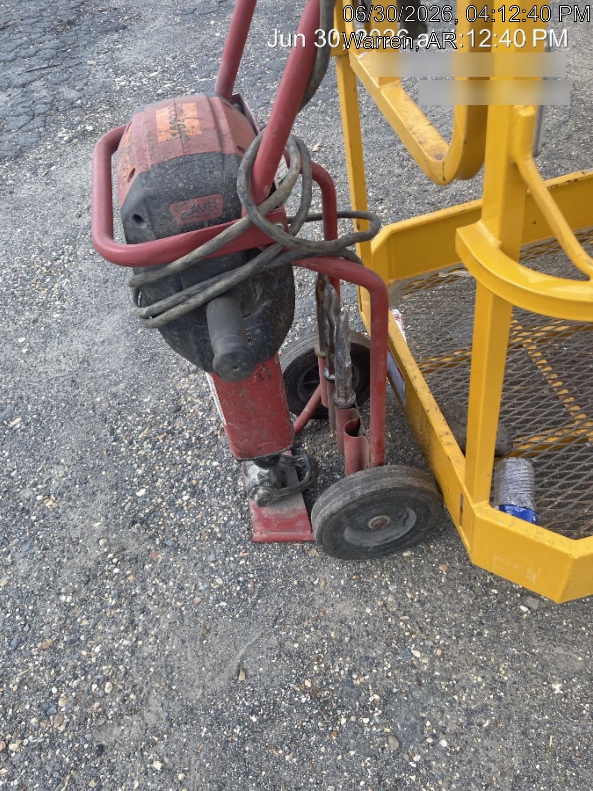 2020 HILTI TE 3000-AVR
