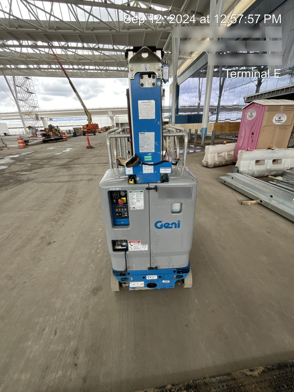 2020 GENIE GR-20