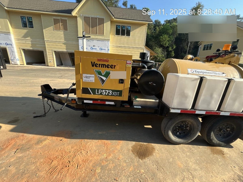 2023 Vac-Tron LP573XDT T4 Koehler Diesel Engine, 500 Gallon Debris Tank, x2 100 Gallon Water Tanks