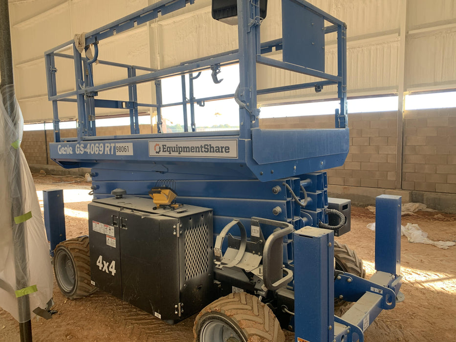 2020 GENIE GS-4069 RT