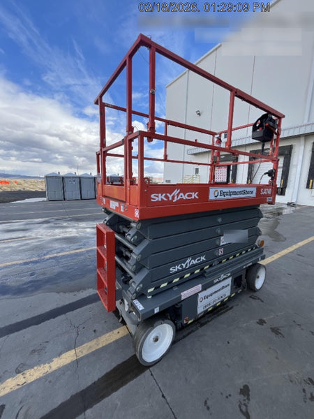 2022 SKYJACK SJ4740