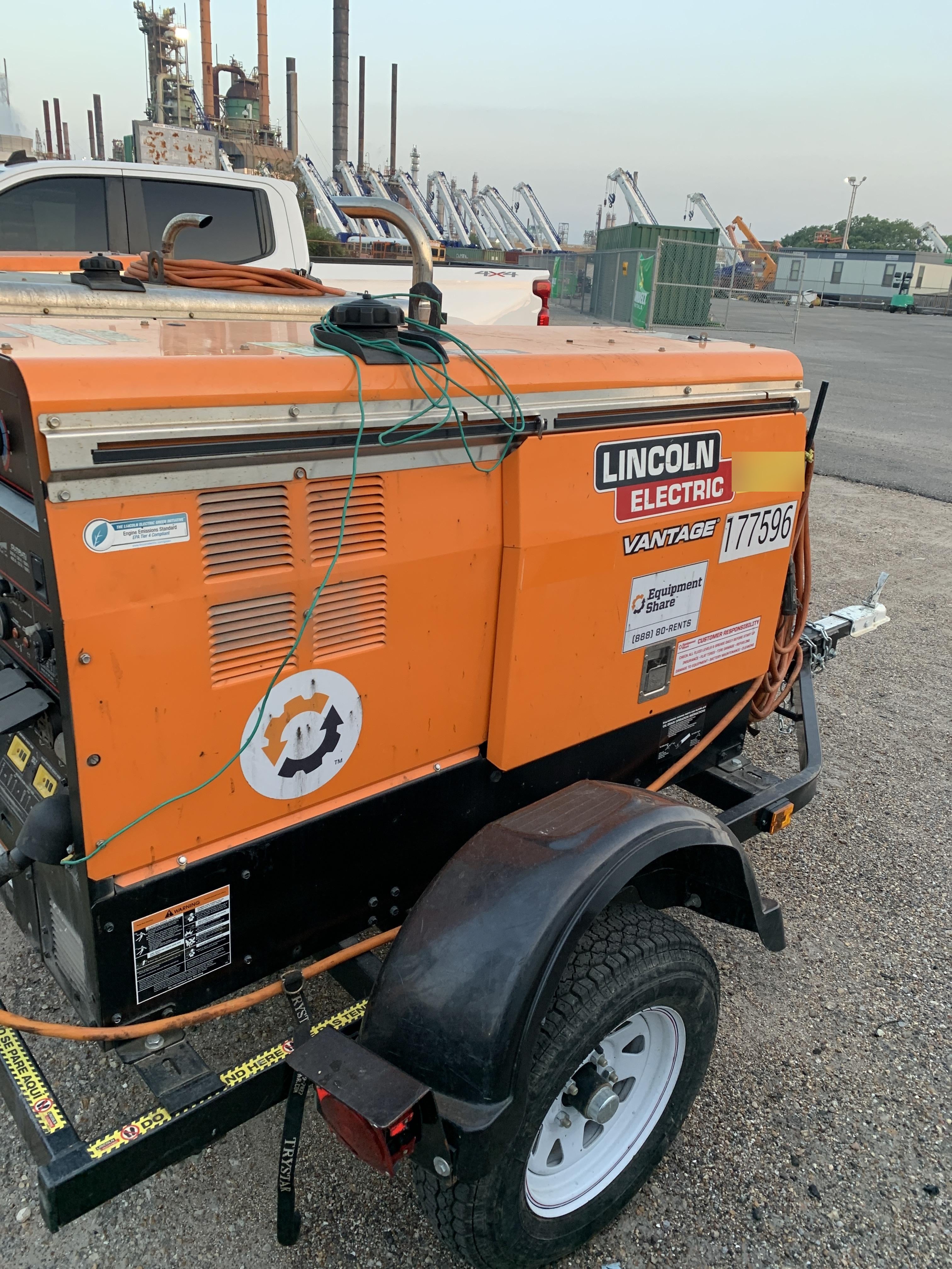 2021 Lincoln Electric Vantage 322 Vantage 322 Ready Pak 3 w/ Decals, ORANGE (includes trailer, cable rack, fender light kit) NO Telematics