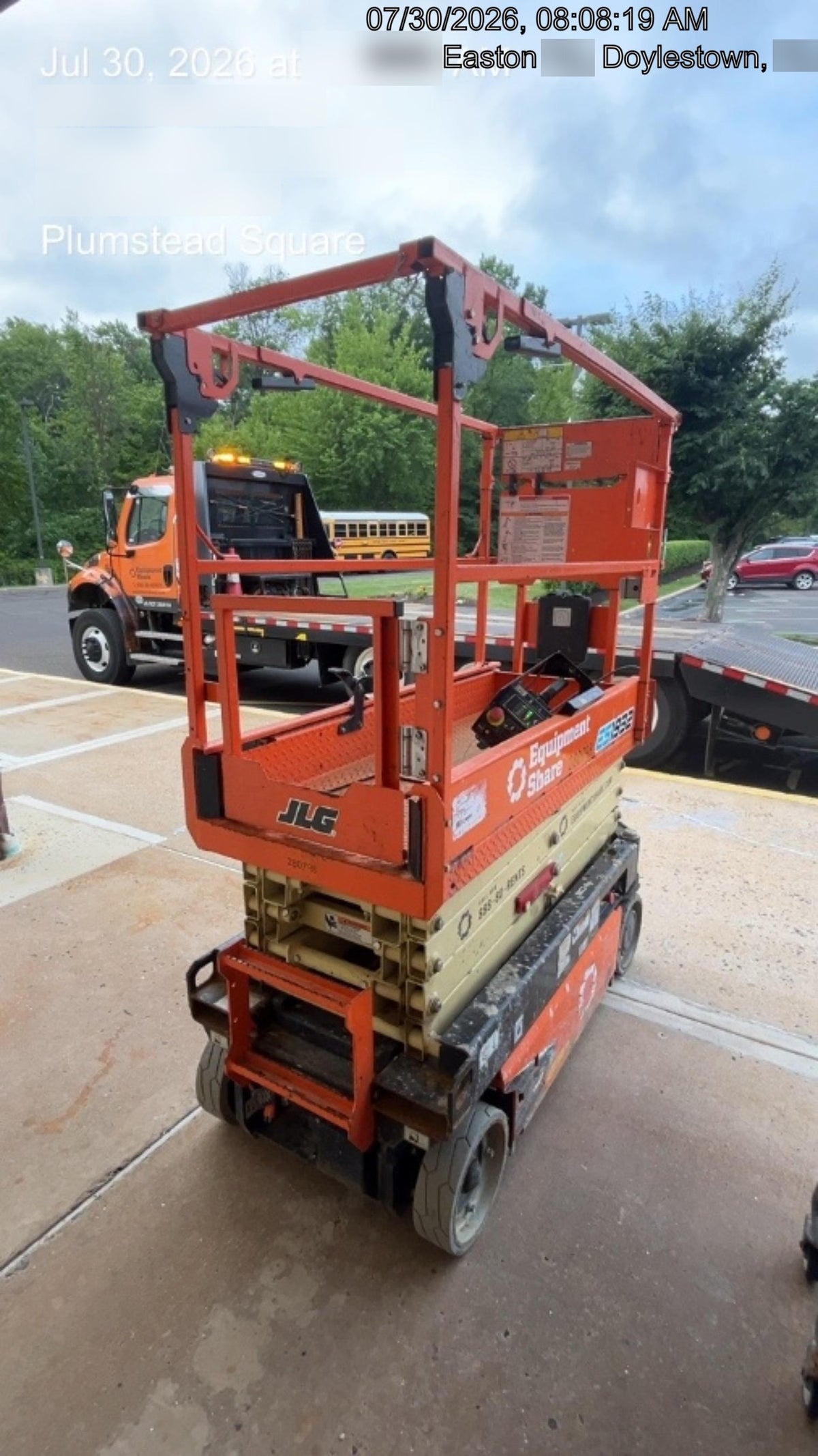 2022 JLG ES1932