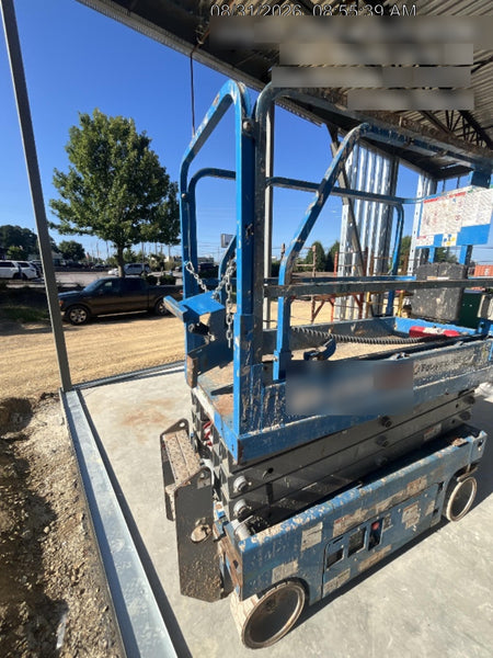 2019 Genie GS-1930 Fixed Rails with Chain Entry