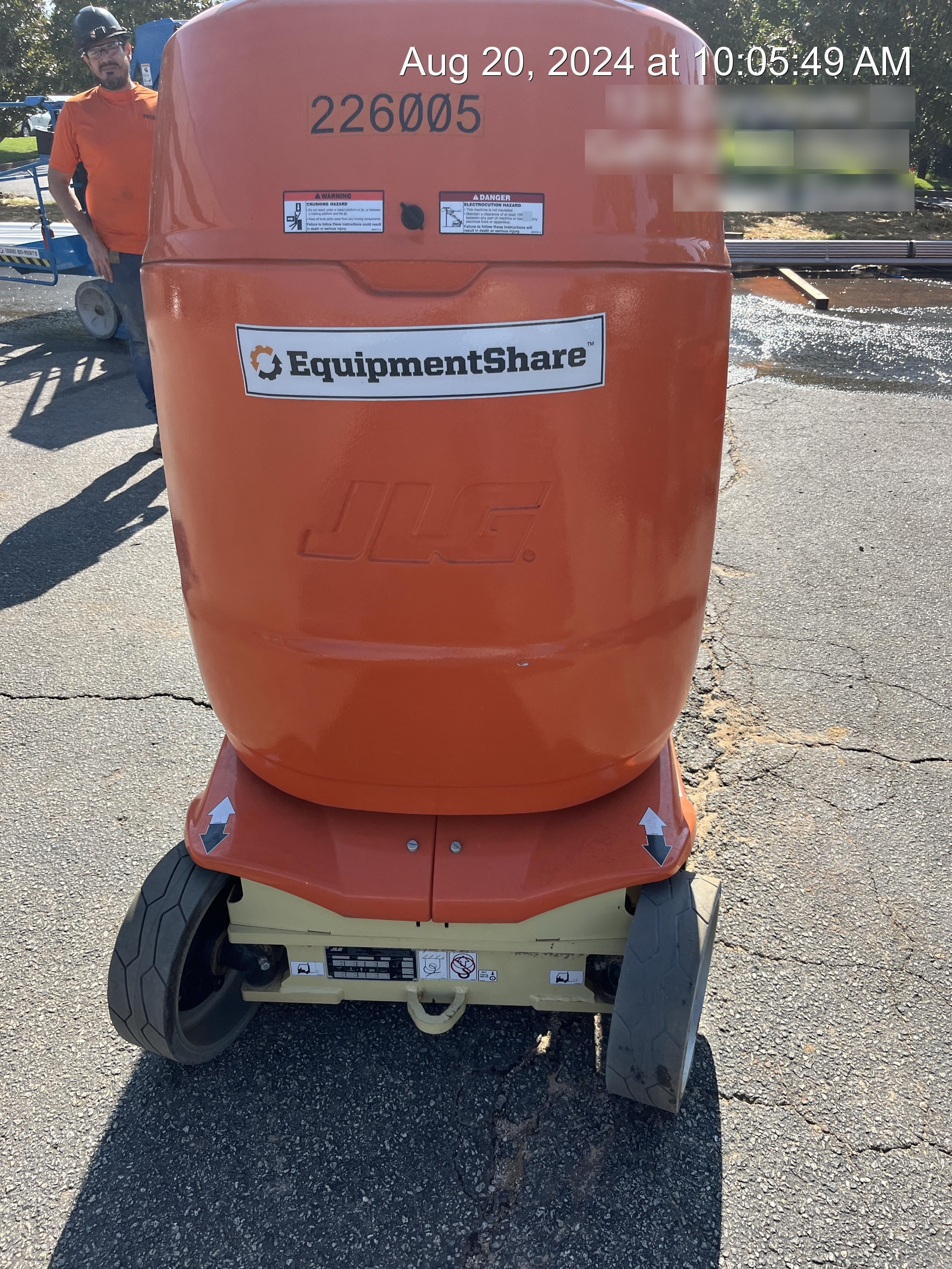 2022 JLG 26E