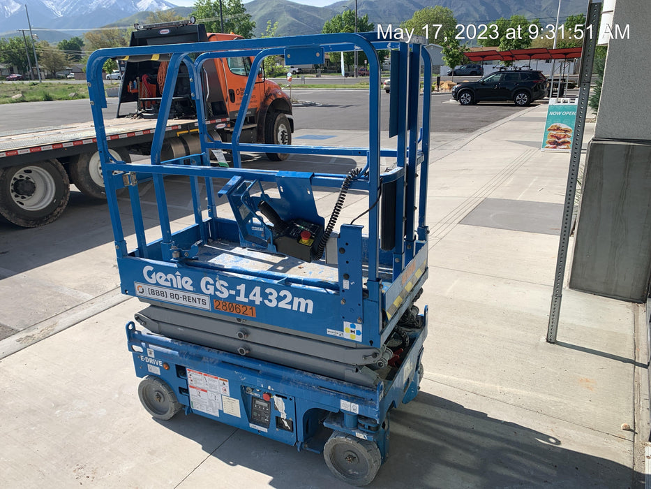 2022 GENIE GS-1432