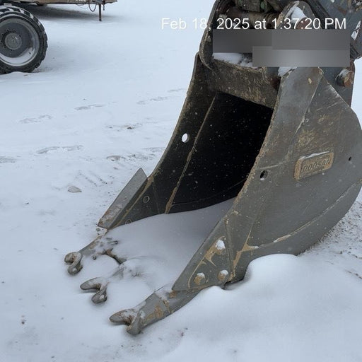 2020 DOOSAN 24" Bucket-Doosan