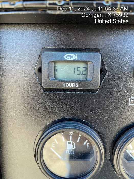 2024 Lincoln Electric Vantage 322 Welder Ready-Pak 3, Two wheel trailer, Fender and Light kit, Cable Rack, Orange