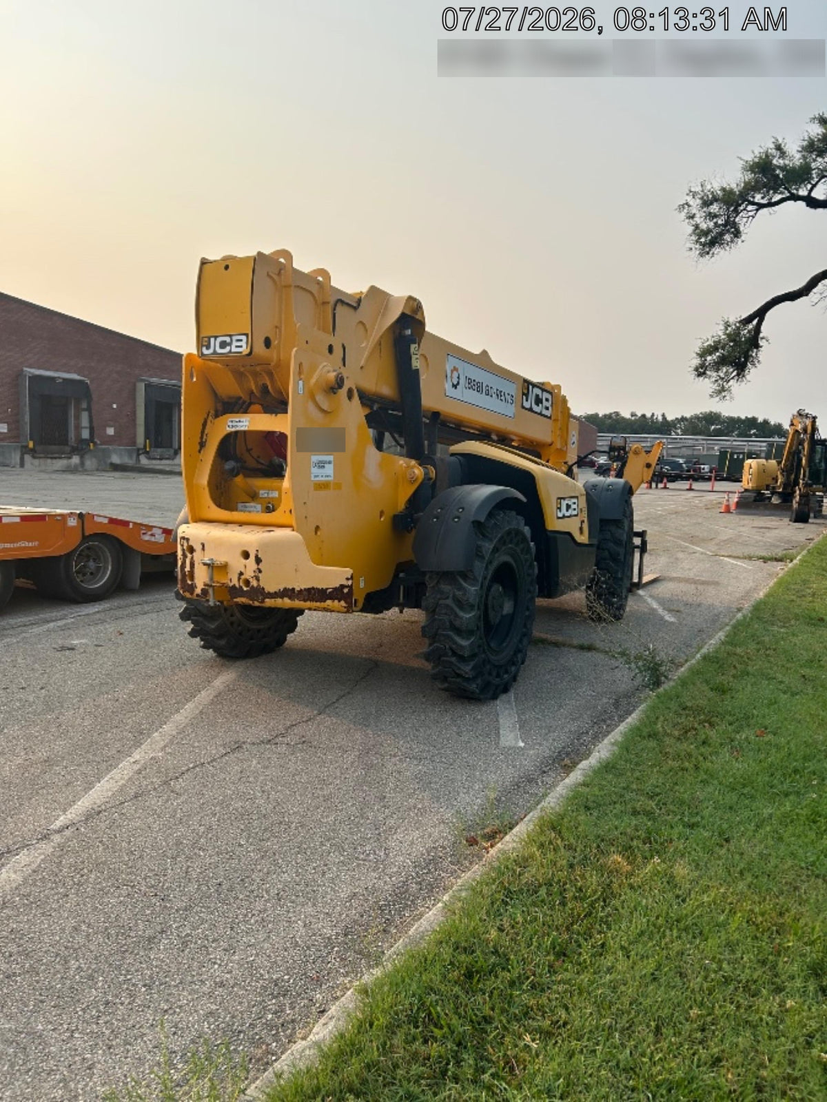 2019 JCB 512-56 Canopy, 74 HP, Solid Tires, STD Worklight, Beacon, Aux Hydraulics, Lifting Eye, Back up Alarm 66" Carriage, 60" Forks