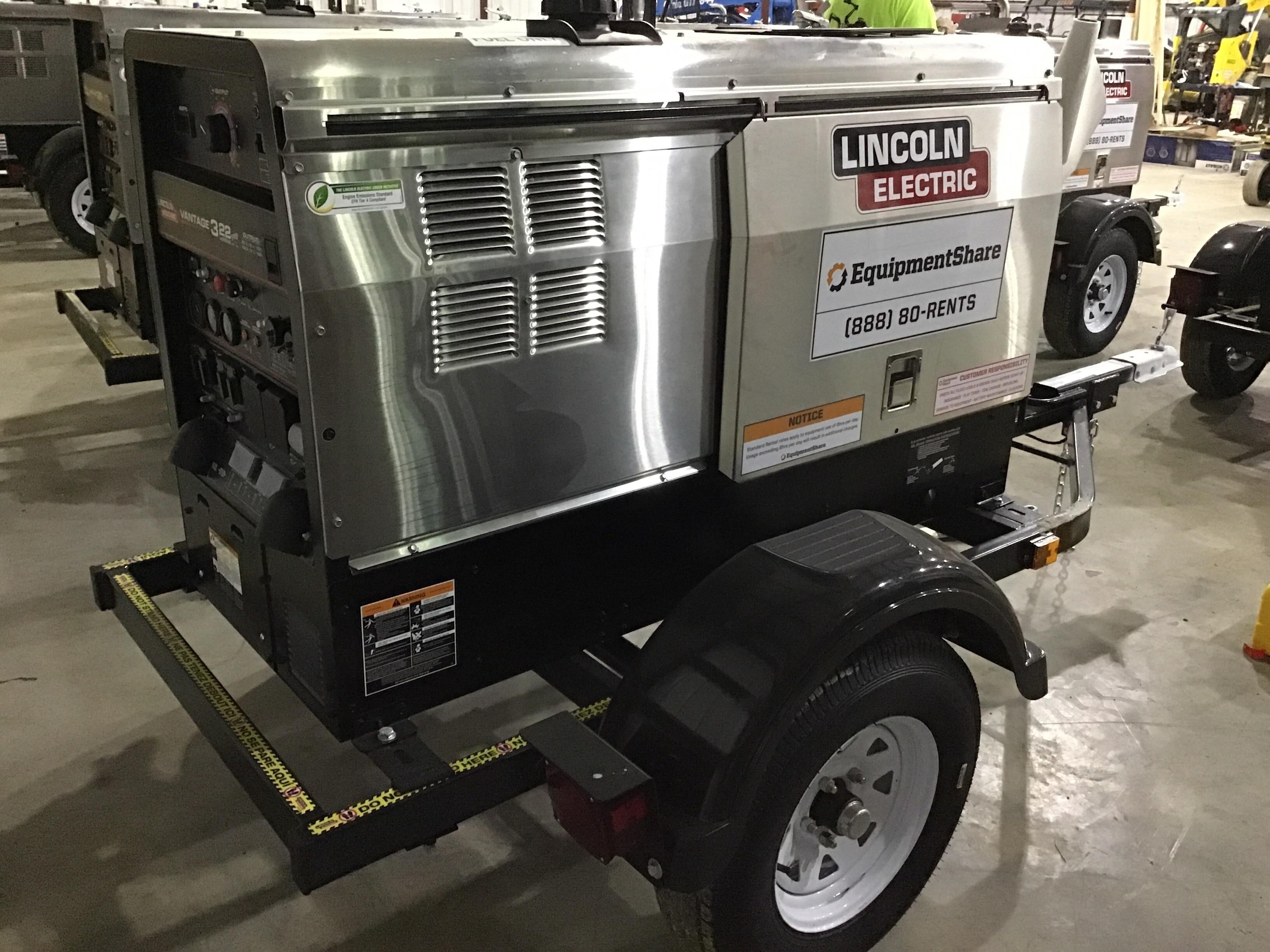 2019 Lincoln Electric Vantage 322 Lincoln Vantage 322 Welder w/Trailer, Light Kit, Cable Rack