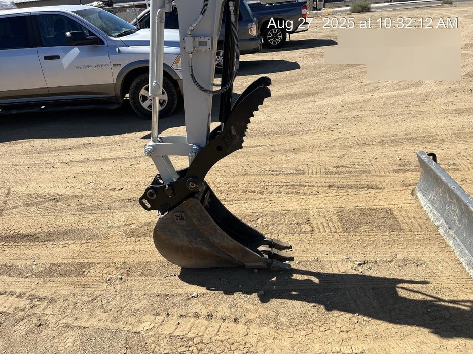 2024 STEEL UNLIMITED 12" Bucket, Mini Excavator. Steel Unlimited