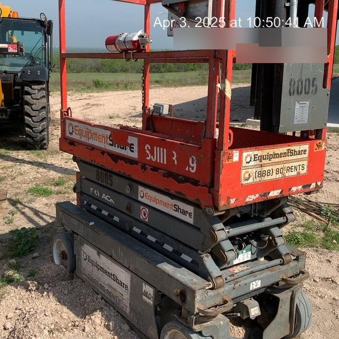 2018 Skyjack SJIII-3219 Skyjack SJIII3219 Scissor Lift w/Trojan Batteries