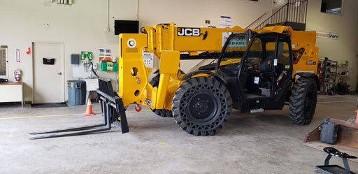 2019 JCB 510-56 74 HP w/Open ROPS, Beacon, Aux Hydraulics, Worklights, Solid Tires w/60" Carriage/Forks