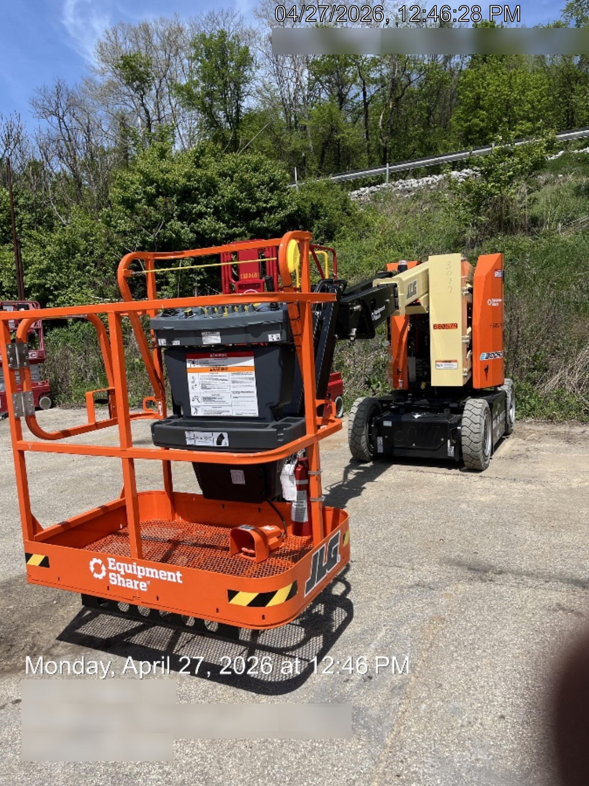 2026 JLG E300AJP