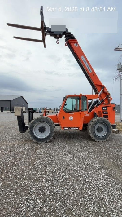 2021 JLG 12054