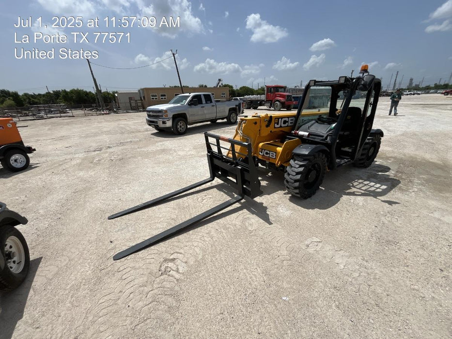 2025 ARROW MATERIAL HANDLING F5100CB - 72"