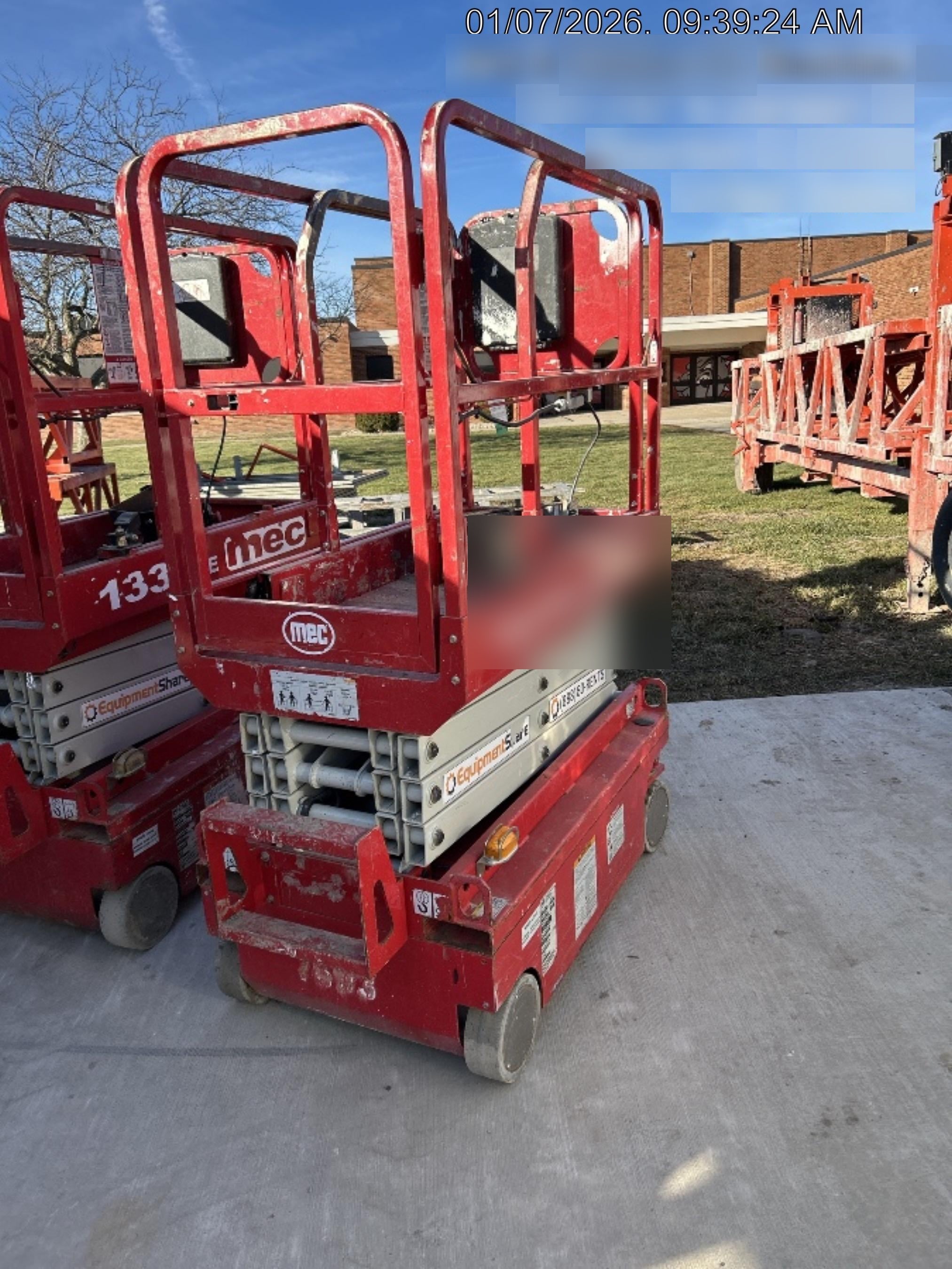 2019 MEC 1330SE MEC 1330SE w/ES Track Hardware, Full Extended 2 Year Warranty
