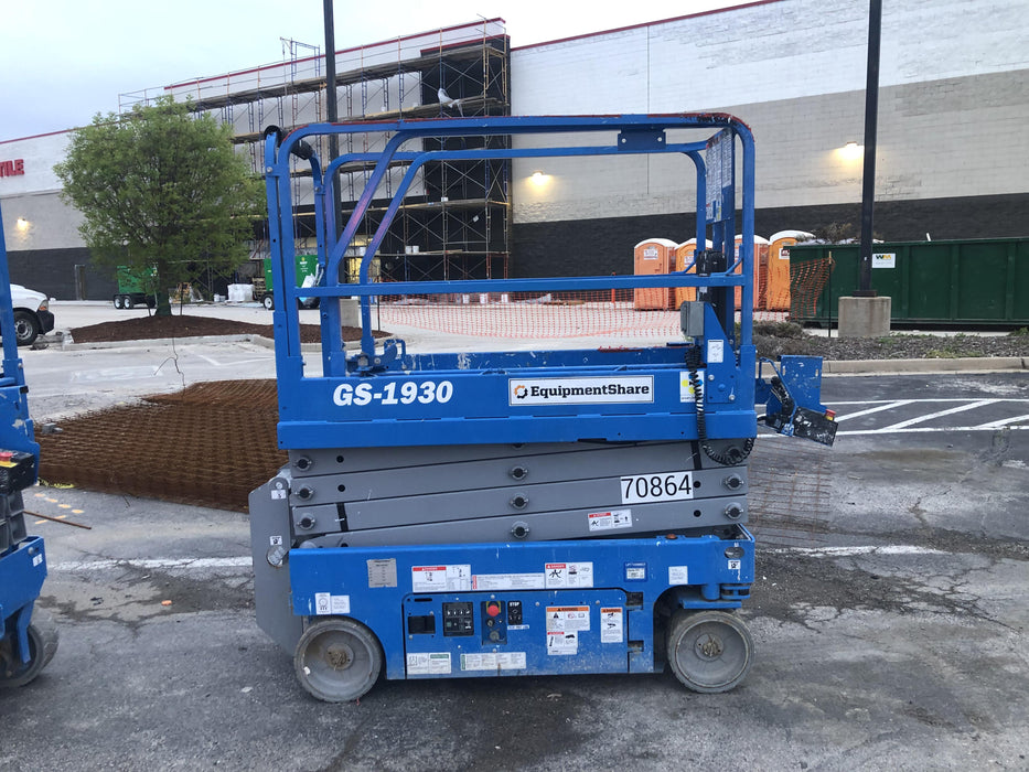 2020 Genie GS-1930 Fixed rails with chain entry gate - Pre A92.20