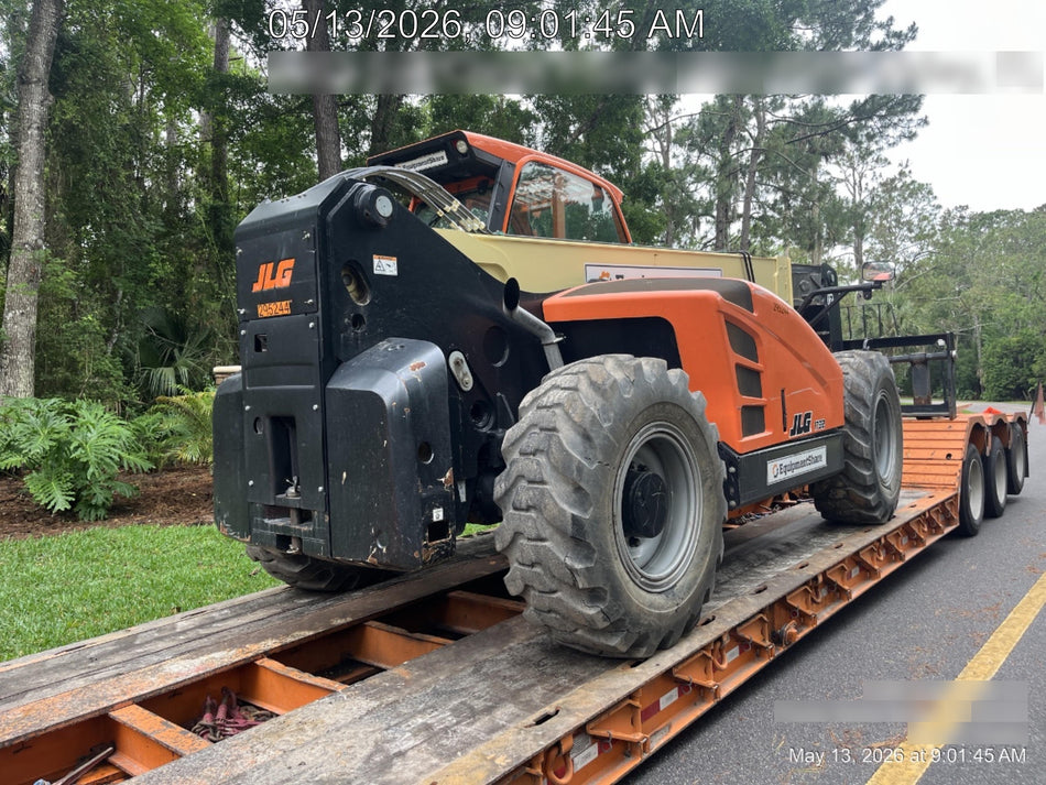 2023 JLG 1732