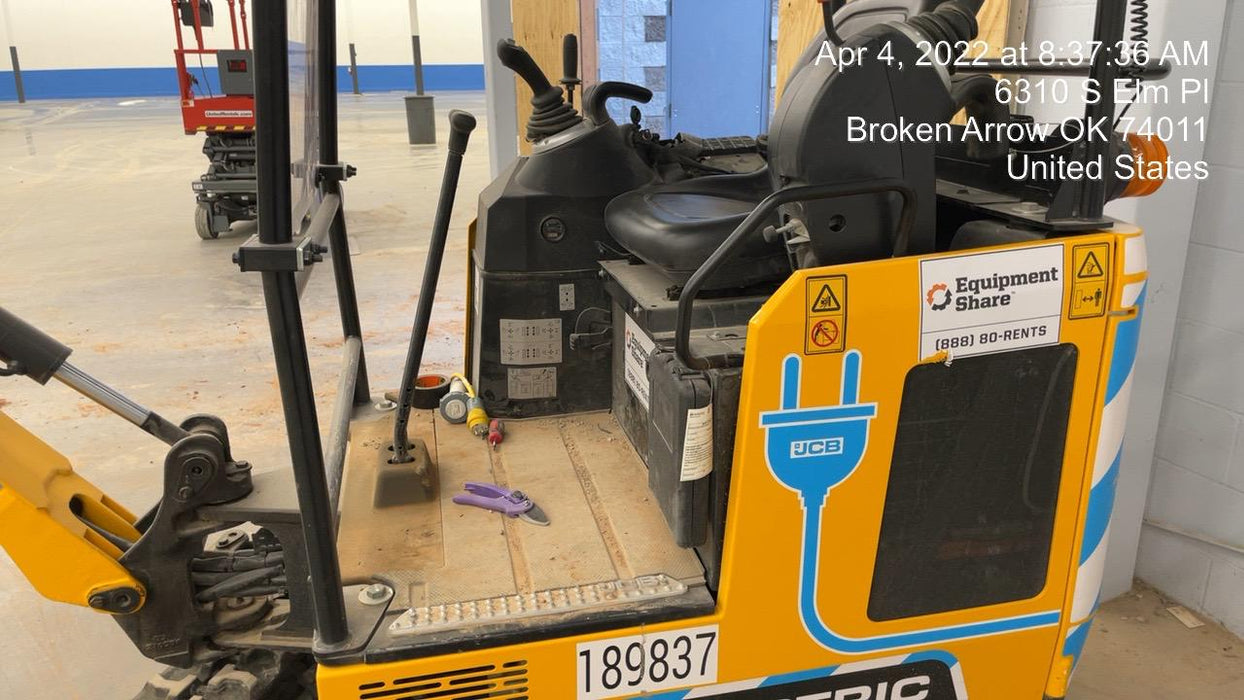 2022 JCB 19C-1E Canopy, Rubber Track, Beacon, Dipper, WL, Coupler, ES Decals