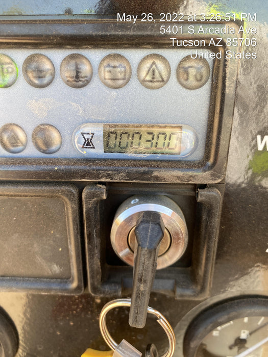 2022 Vac-Tron LP573XDT T4 Koehler Diesel Engine, 500 Gallon Debris Tank, x2 100 Gallon Water Tanks