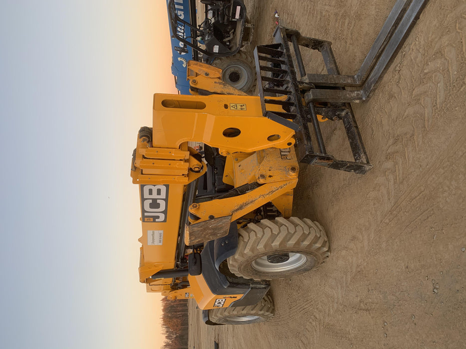 2019 JCB 510-56 Open ROPS, 74 HP, Solid Tires, Worklights, Beacon, Aux Hydraulics, Lifting Eye, 60" Carriage/60" Forks