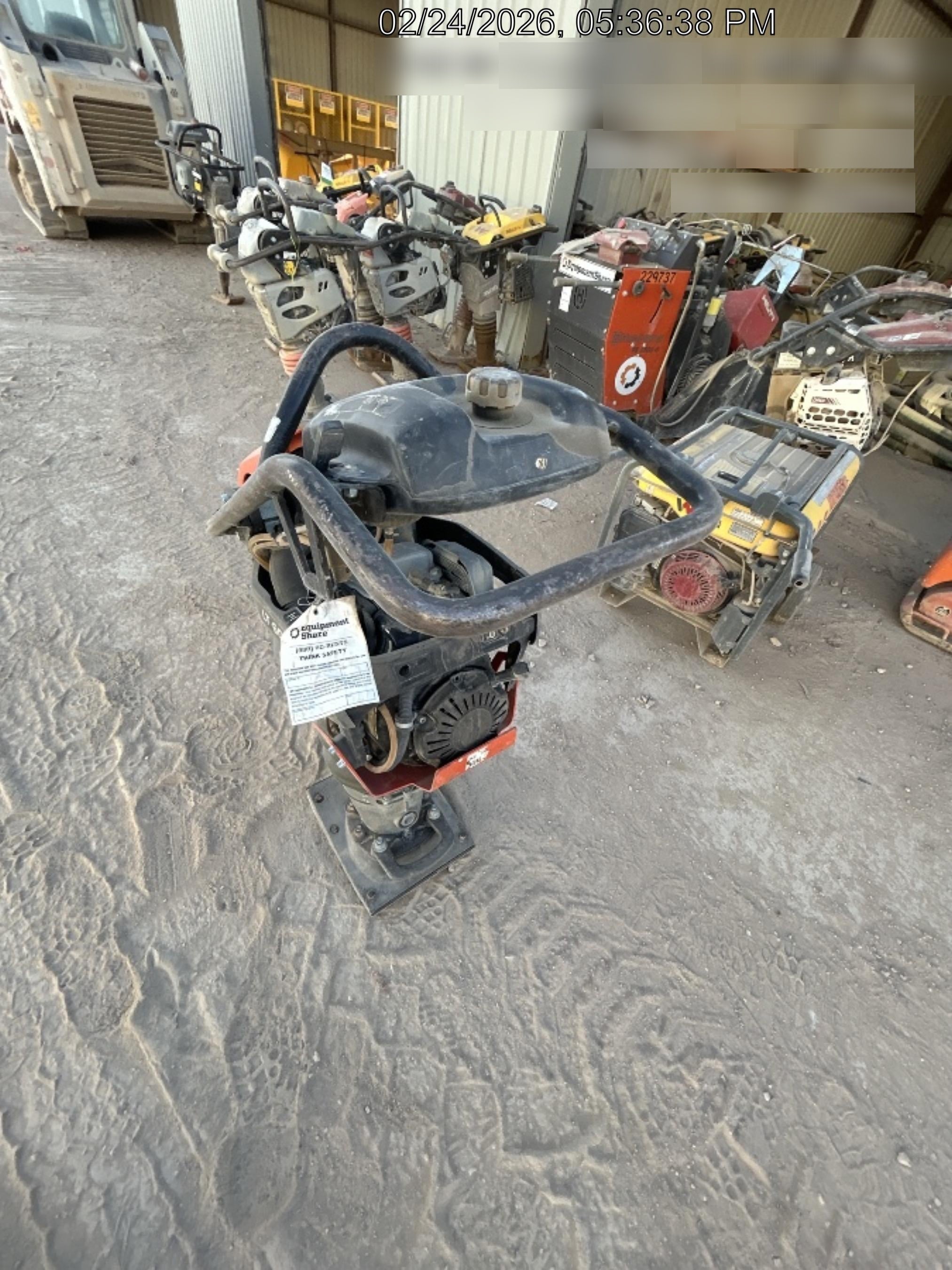 2021 HUSQVARNA LT5005