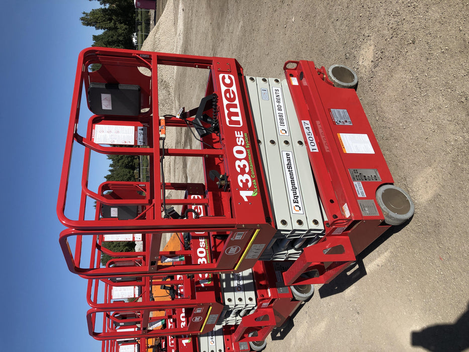 2020 MEC 1330SE Solid NM Tires, Steel Swing out Doors, LCS, Beacon, 900W Invertor