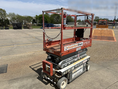 2018 Skyjack SJIII-3219 Skyjack SJIII3219 Scissor Lift w/Trojan Batteries