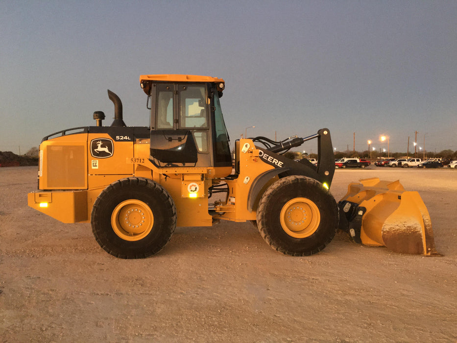 2020 John Deere 524L Cab/Heat/AC, 4th Function Hydraulics w/Hydraulic JRB QC, 2.75 yd Smooth BOE Bucket,Standard Carriage w/ 72" forks