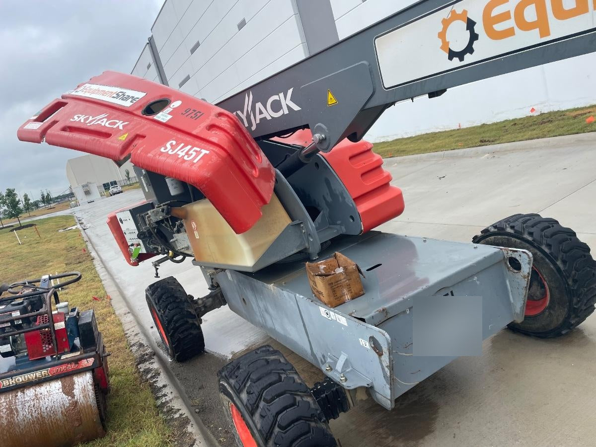 2018 SKYJACK SJ45T+