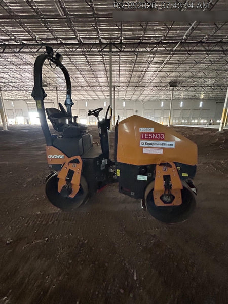 2020 CASE DV26E