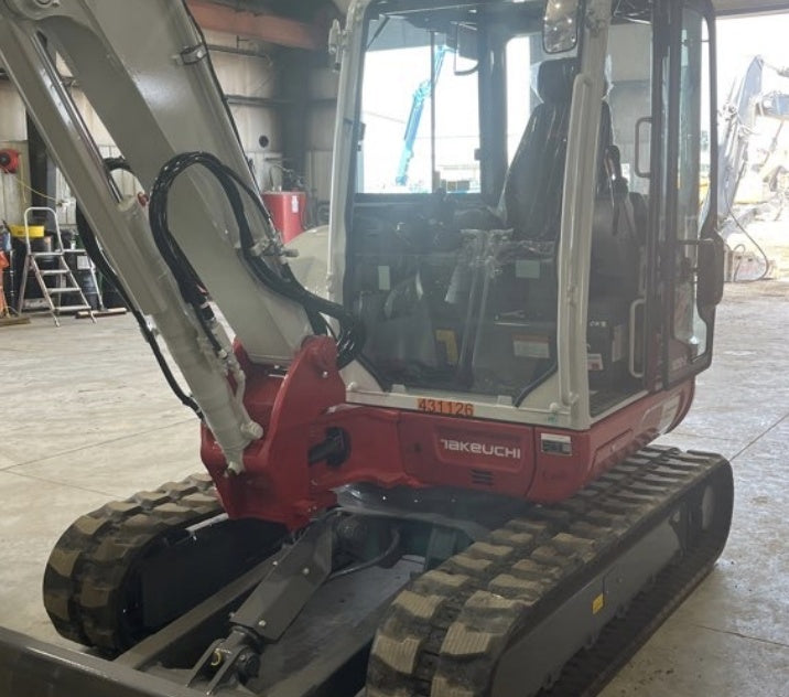 2024 TAKEUCHI TB250-2CR