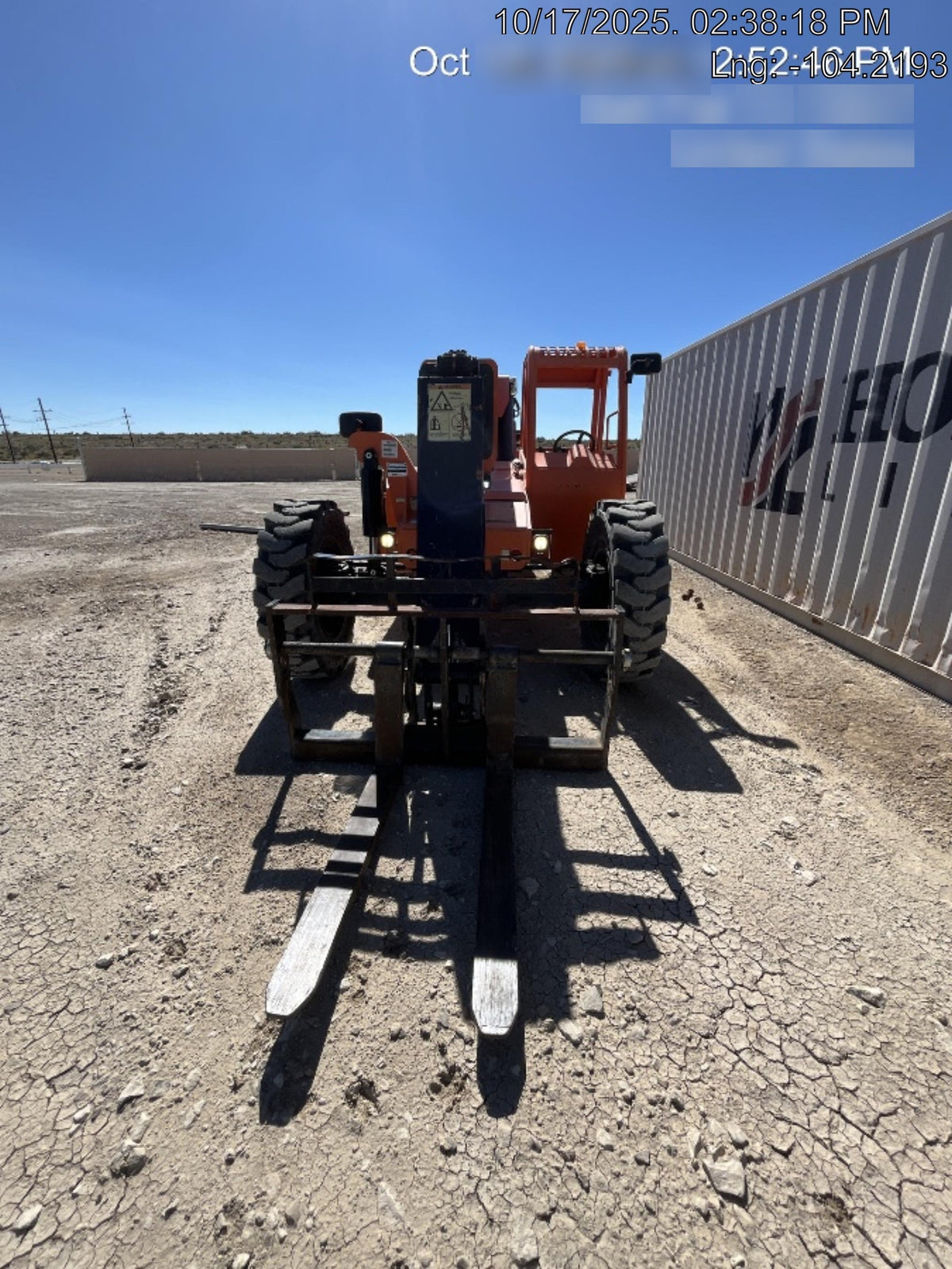 2018 SKYTRAK 8042